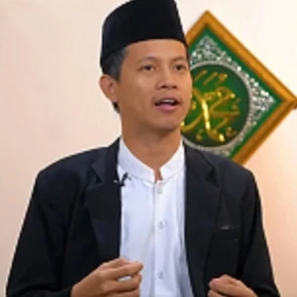 Muhamad Abror
