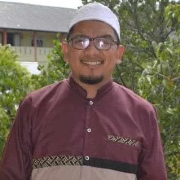 Azmi Abubakar