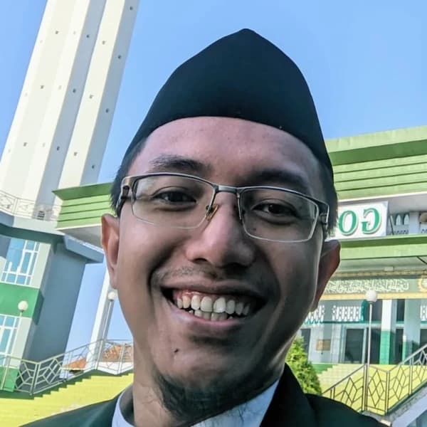 Rayi Setiadi Putra