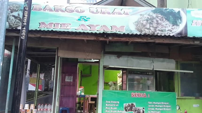 NU Care-LAZISNU Berdayakan Warga NU Pemilik Usaha Mi Ayam dan Bakso di Kudus