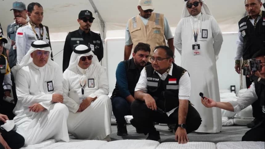 Banyak Debu, Menag Imbau Jamaah Pakai Masker saat Puncak Haji di Armuzna