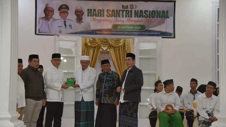 Momen Hari Santri 2024, PWNU Gorontalo Luncurkan Fiqih dan Desk Pilkada