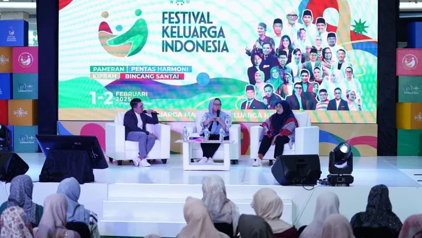 3 Segitiga Cinta untuk Membangun Hubungan Bersama Pasangan dalam Perkawinan