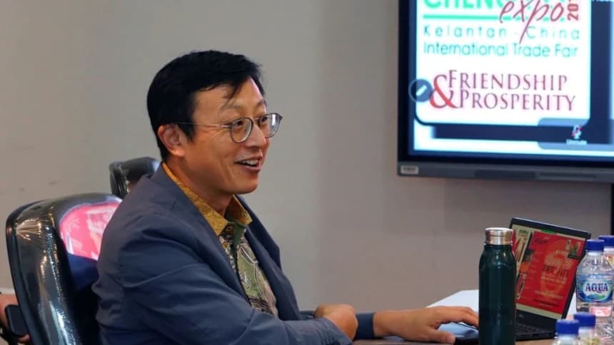 Lie Feng, Mahasiswa Asal Hong Kong yang Meneliti Islam Nusantara di Unusia