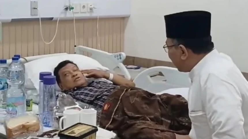 Gus Yahya Jenguk dan Doakan Kesembuhan KH Said Aqil Siroj