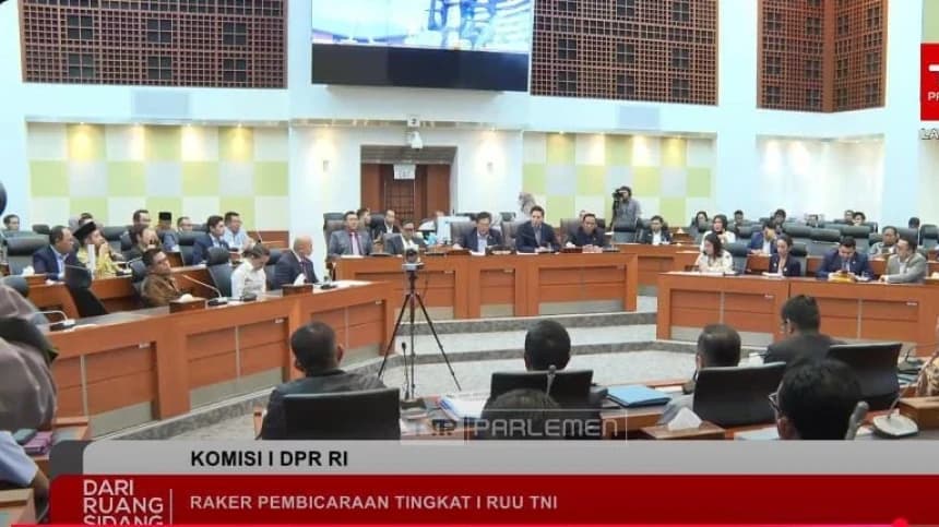 Seluruh Fraksi Komisi I DPR Setujui RUU TNI Digulirkan ke Rapat Paripurna untuk Disahkan