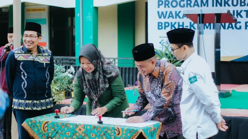 Wakaf Produktif NU Care-LAZISNU, BPKH, dan Kemenag Dorong Kemandirian Ekonomi Pesantren