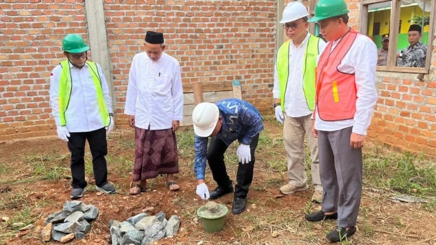 Dukung Pendidikan dan Dakwah, NU Care-LAZISNU Salurkan Bantuan Pembangunan Sarana Pesantren di Lampung