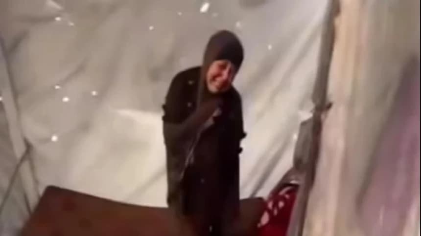 Puluhan Tenda Pengungsian Gaza Terendam Air Hujan, Israel Batasi Bantuan