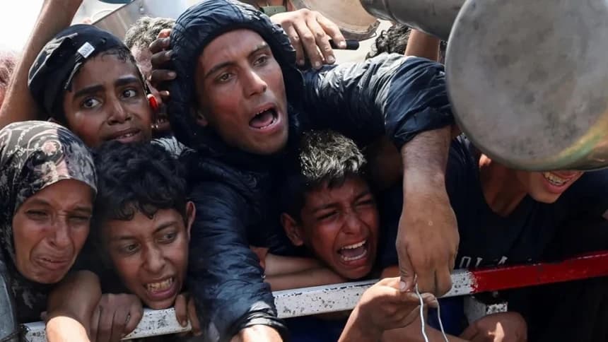 Israel Klaim Izinkan Bantuan Lewat Udara, Kematian Anak-Anak Gaza karena Kelaparan Terus Melonjak