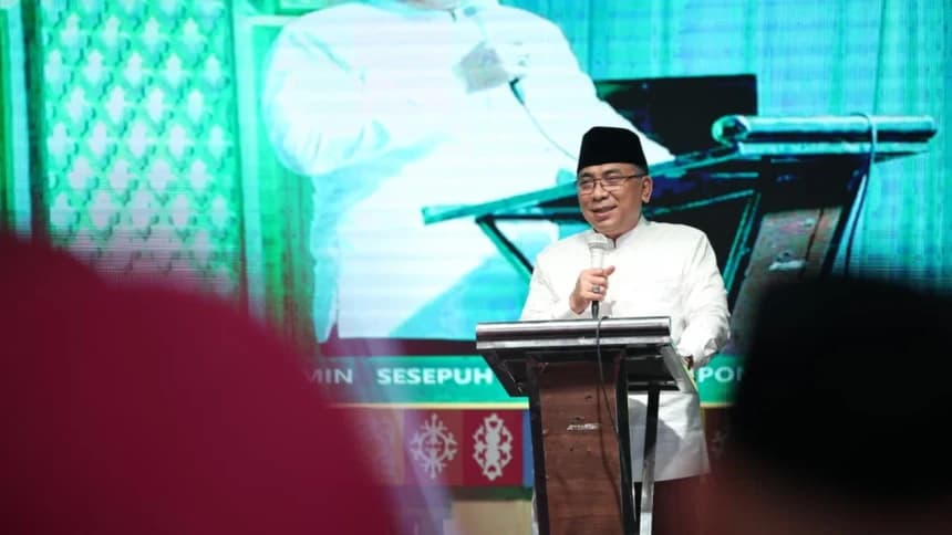 Hadiri Haul Buntet 2025, Ketum PBNU Tegaskan Pesantren Punya Saham dalam Tegaknya NKRI
