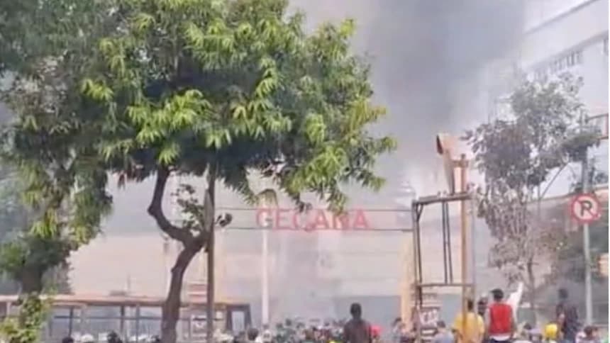 Markas Gegana Dibakar, Militer di Kawasan Senen hingga Mako Brimob Disiagakan