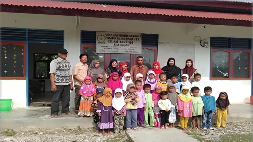 Perjuangan Jumaini Dirikan Madrasah bagi Anak-Anak di Pedalaman Kepulauan Mentawai