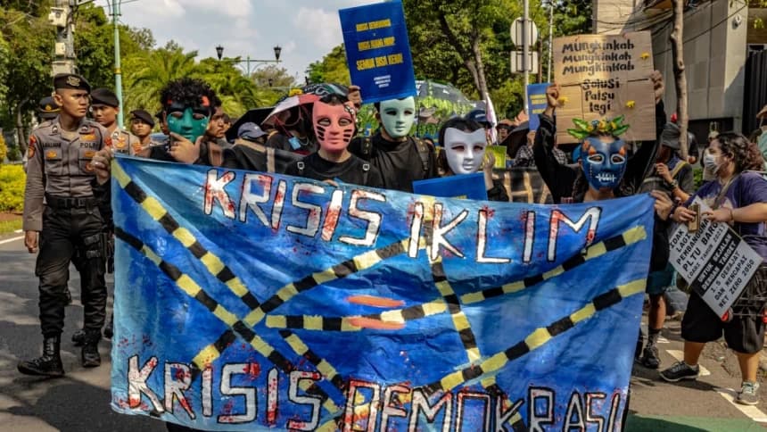 Peringati Sumpah Pemuda, Gen Z Tuntut Aksi Nyata Pemerintah Atasi Krisis Iklim