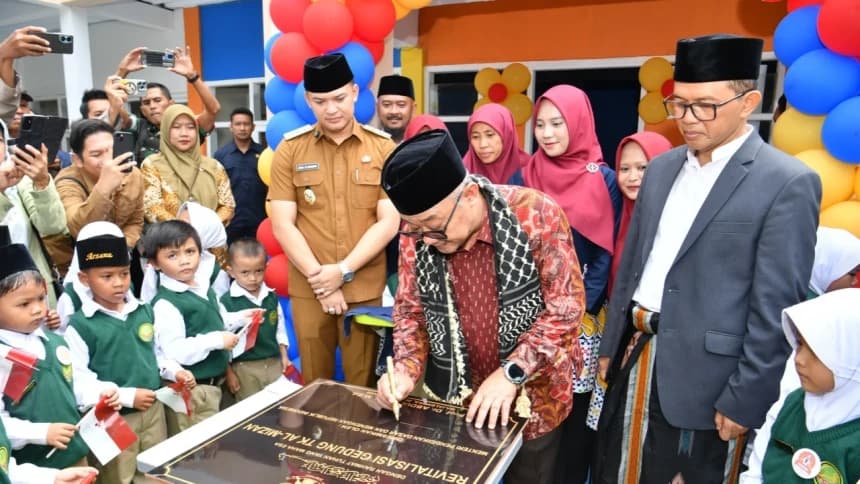 Revitalisasi Sekolah Program Mendasar Pendidikan Bermutu