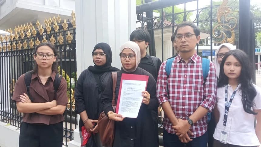 Masyarakat Sipil Kirim Surat ke Dewan GTK, Tolak Pemberian Gelar Pahlawan untuk Soeharto