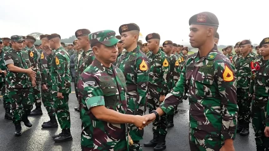 Perpanjangan Usia Pensiun Perwira Dinilai Picu Stagnasi dan Diskriminasi Internal TNI