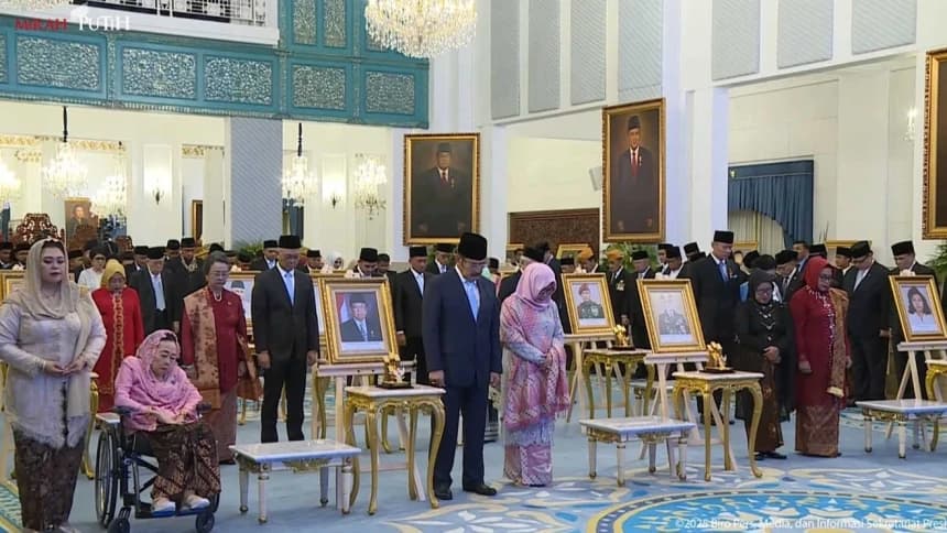 Prabowo Anugerahkan 10 Tokoh Jadi Pahlawan Nasional, Ada Gus Dur dan Soeharto