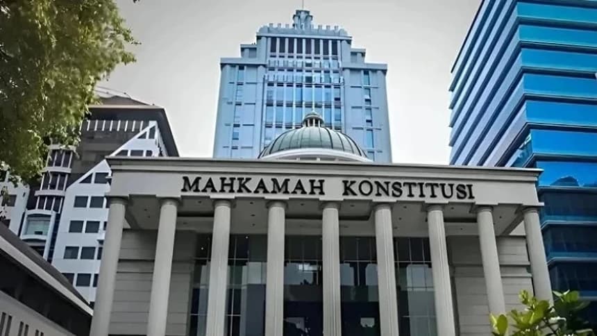 Anggaran MBG Pakai Dana Pendidikan Digugat ke MK, Akademisi: Semoga Dikabulkan