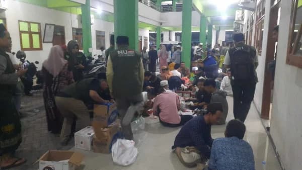 Gerak Cepat, LAZISNU Sidoarjo Kirim Logistik ke Pesantren Al-Khoziny