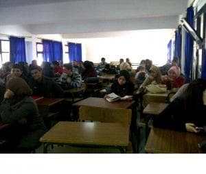 Hari Pertama Mahasiswa STAINU Kuliah di Maroko