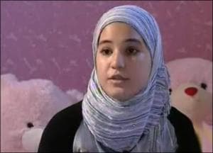 Gadis Palestina Pecahkan Rekor Dokter Termuda Dunia