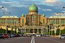 Malaysia Putuskan Kata "Allah" Hanya untuk Muslim