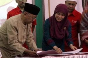 Telkomsel Luncurkan Kartu Khusus untuk Santri