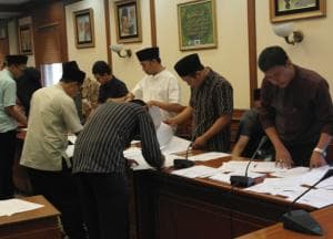Sebelum Dilantik, Pengurus Lembaga PBNU Tanda Tangani Janji Khidmah