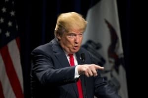 Muslim woman thrown out of Trump rally; group seeks apology