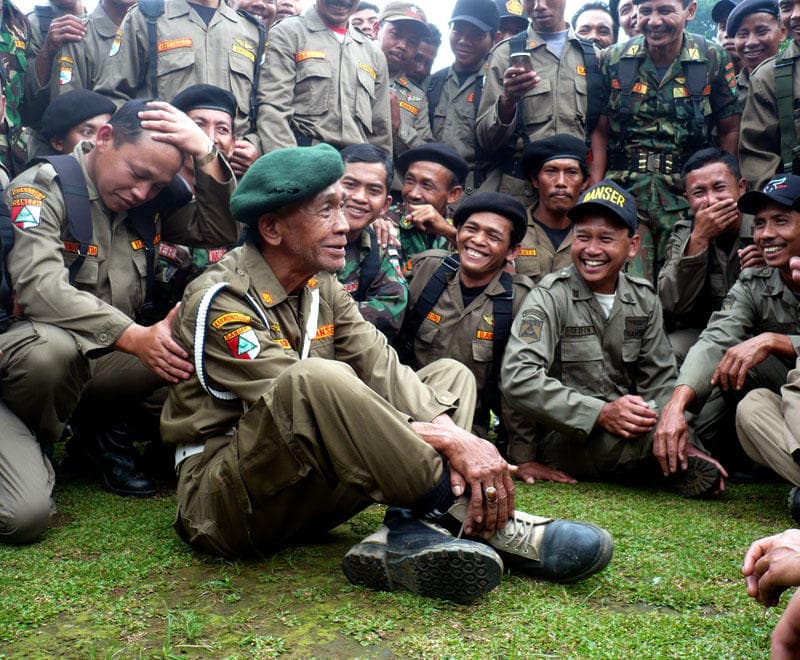 Banser Ngerjain TNI