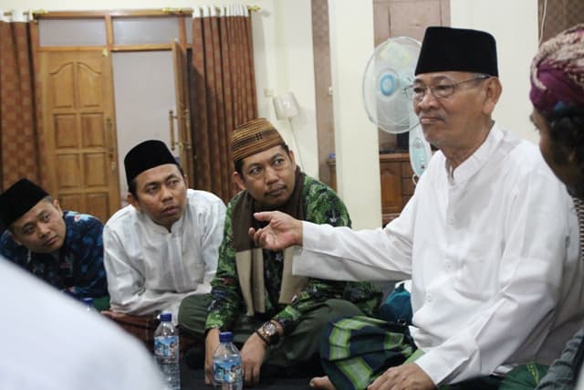 Pesan KH Dimyati Rois untuk Para Ulama dan Pengurus NU