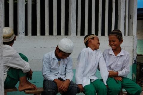 Merdeka dari Kebijakan Full Day School