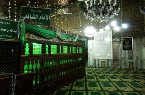 Cara Cerdas Imam Syafi’i Terbebas Eksekusi Fitnah Hoaks