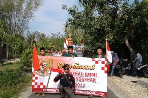 Syukuri Panen Raya, GP Ansor dan Masyarakat Rembang Gelar Konvoi Keliling Desa