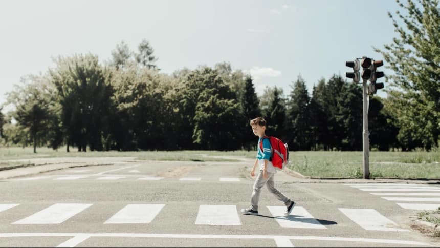Anak Tertabrak di Jalan, Salah Siapa? Ini Kata Ulama Fiqih