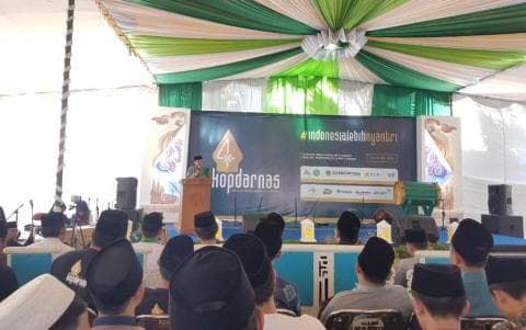 Ratusan Santri Ikuti Kopdarnas AIS Nusantara di Pesantren An-Nawawi