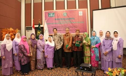 Hidmat Muslimat NU Bakal Terbitkan Buku Sosialisasi Bahaya LGBT