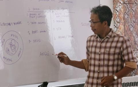 Pengguna Media Sosial Diajak Teliti Seperti Imam Bukhari