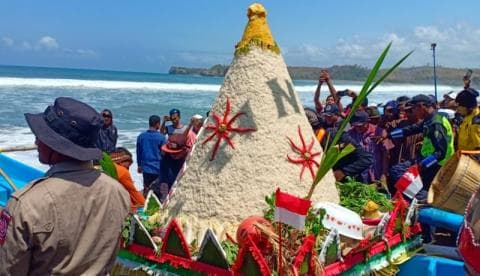 Cerita Nabi Sulaiman Gelar Syukuran dan Sedekah Laut