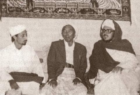 Kisah Ulama Yaman Belajar Nahwu Sharaf kepada Kiai Makhrus Ali