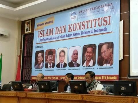 Hakim Konstitusi: Negara Menjamin Pelaksanaan Agama