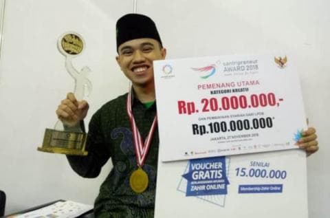 Rahasia Sukses Abdul Wahab melalui Distro Kang Santri