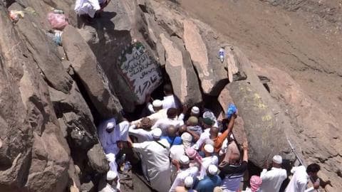 Mengaku Menerima Wahyu Allah