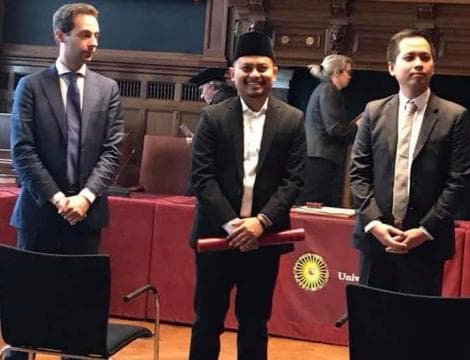 Menjadi Penulis dan Penerjemah Buku, Awaludin Marwan Lulus S3 di Utrecth University