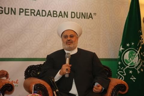 Syekh Zuhair, Ulama Lebanon yang Jatuh Cinta pada NU