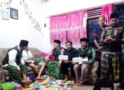 Jadi Korban Tabrak Lari, Warga Kepatihan Dapat Bantuan dari UPZISNU