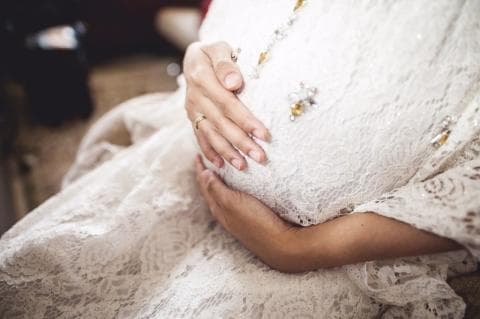 Apakah Air Ketuban itu Najis?