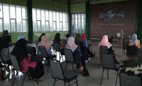 Santika FM Temanggung Rekrut Kader NU Jadi Penyiar