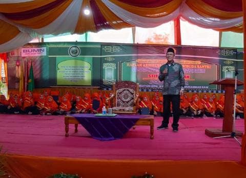 Syarat Gapai Derajat Tinggi dalam Kitab Alfiyah Ibnu Malik